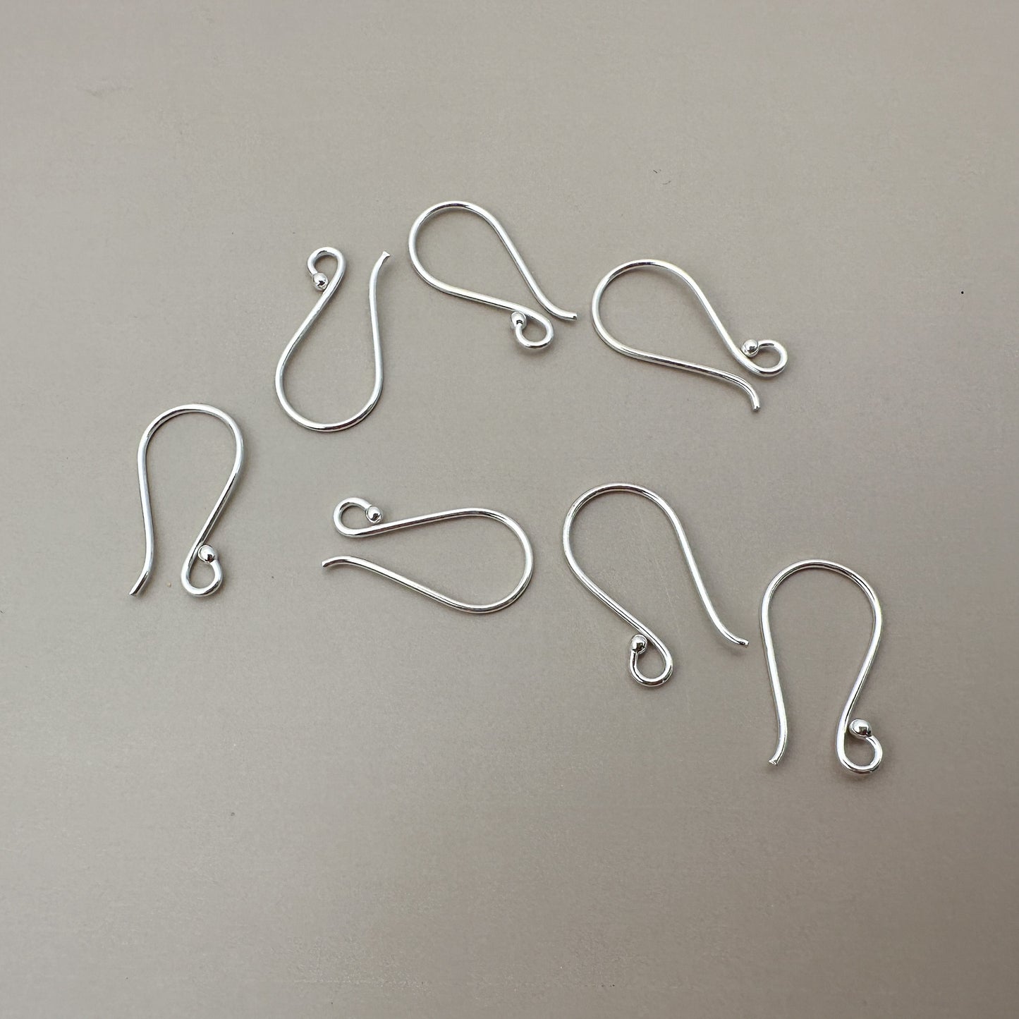 Shepherd Earwire with Ball (Sterling Silver) - 1 pair (S686)