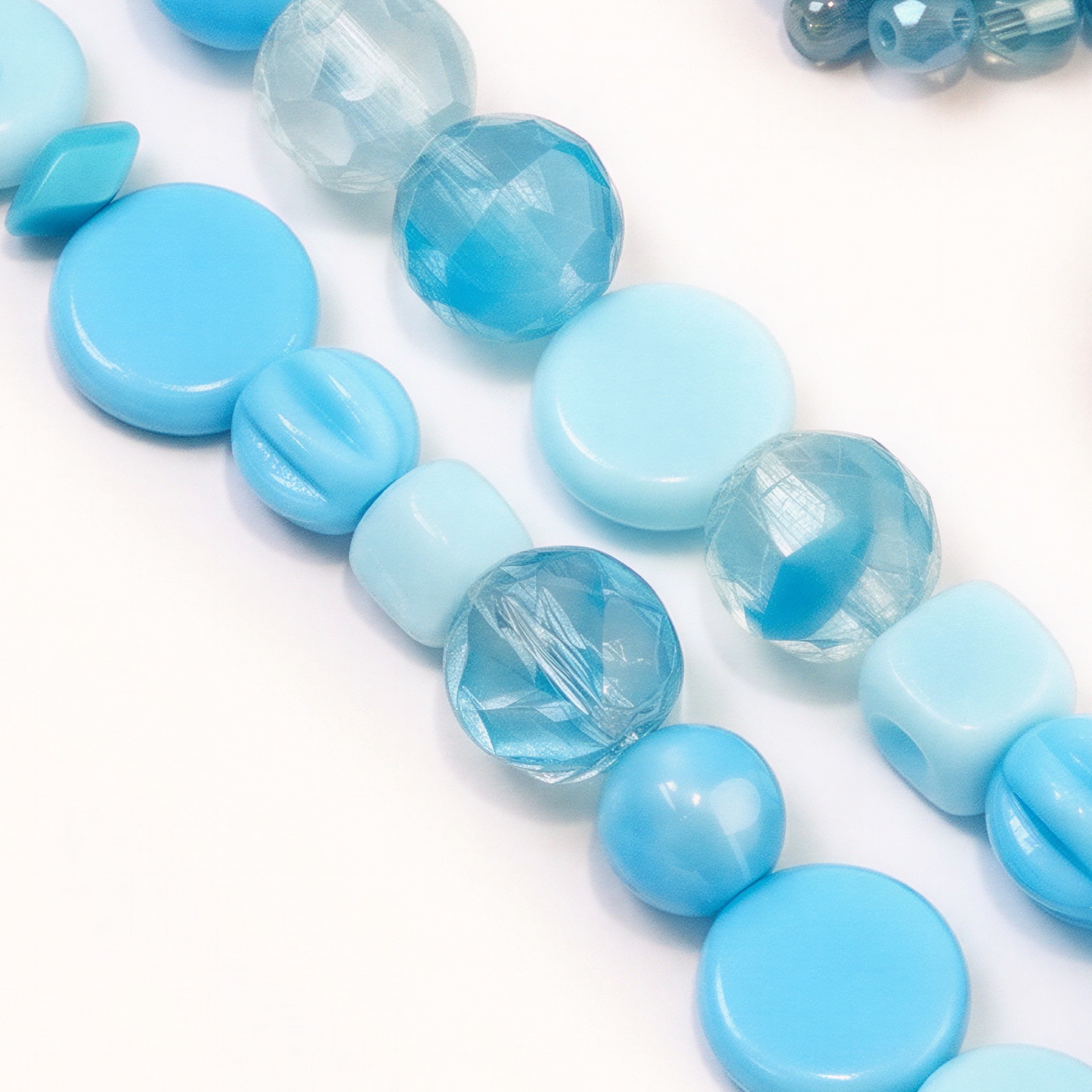 Vintage Aqua Glass Bead Mix - ~40 pcs. (KT264)