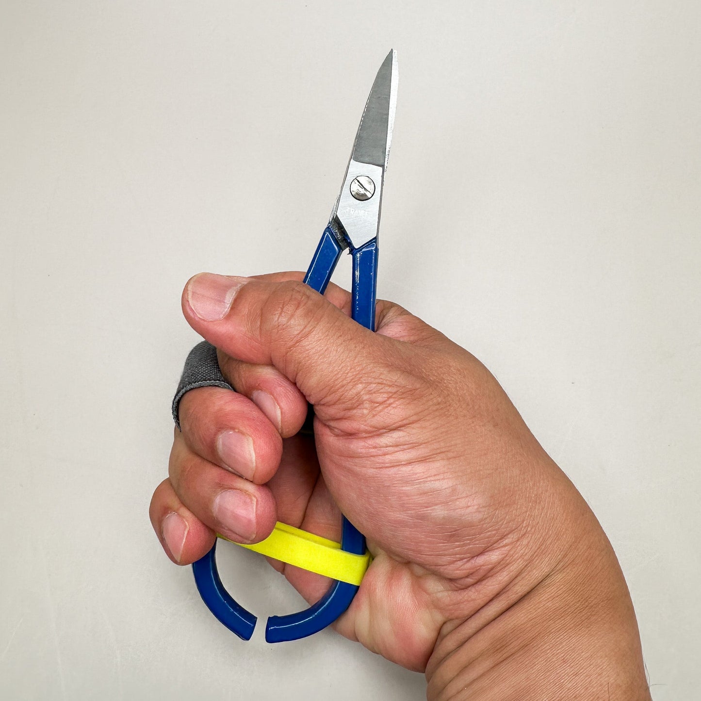 Metal Shears - Blue Handle (TOOLB2/B)-The Bead Gallery Honolulu