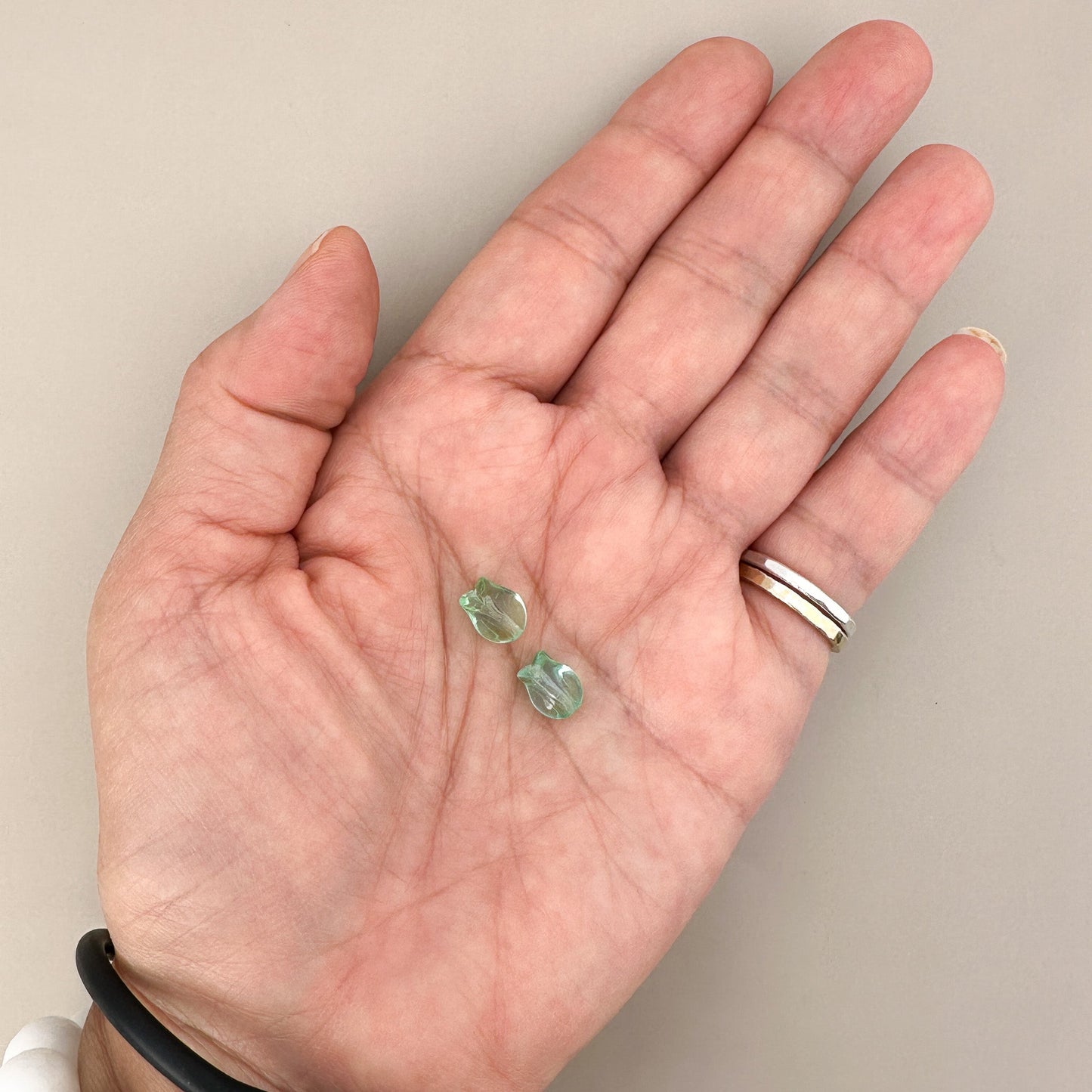 Vintage German 7x9mm Light Sapphire/Light Teal Tulip Glass Bead - 1 pc. (Z158)-The Bead Gallery Honolulu