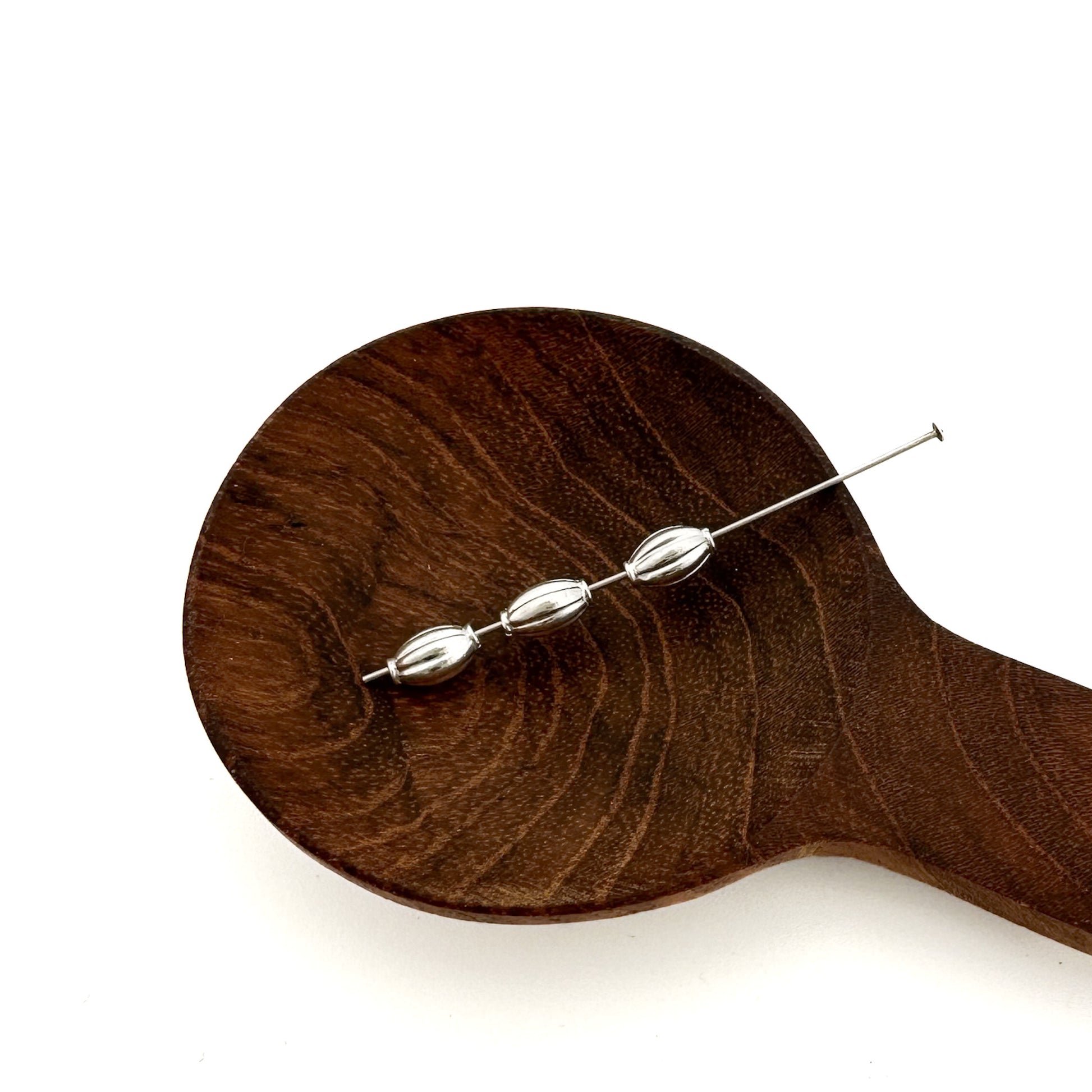 7.5mm Ribbed Oval Bead - Bali Silver (1 pc/M2070)-The Bead Gallery Honolulu