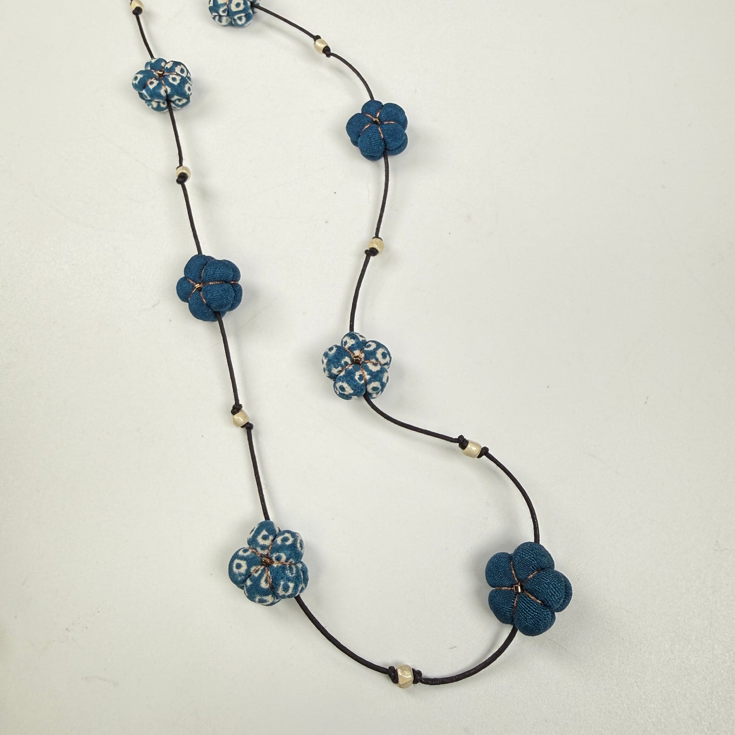 Handmade Vintage Kimono Puffy Sakura Necklace (J354)