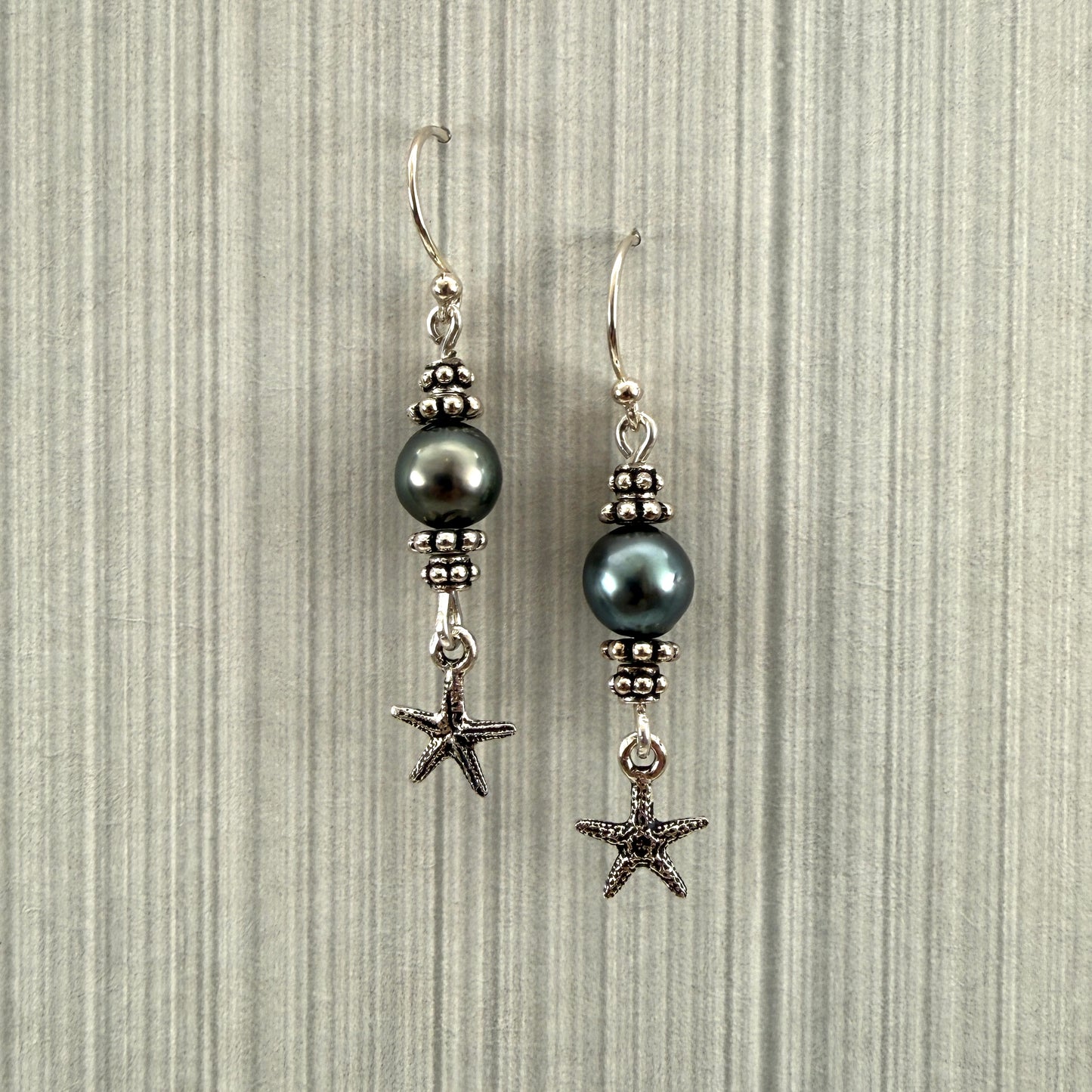 Tahitian Pearls Finished Earrings - 1 pair (J356)
