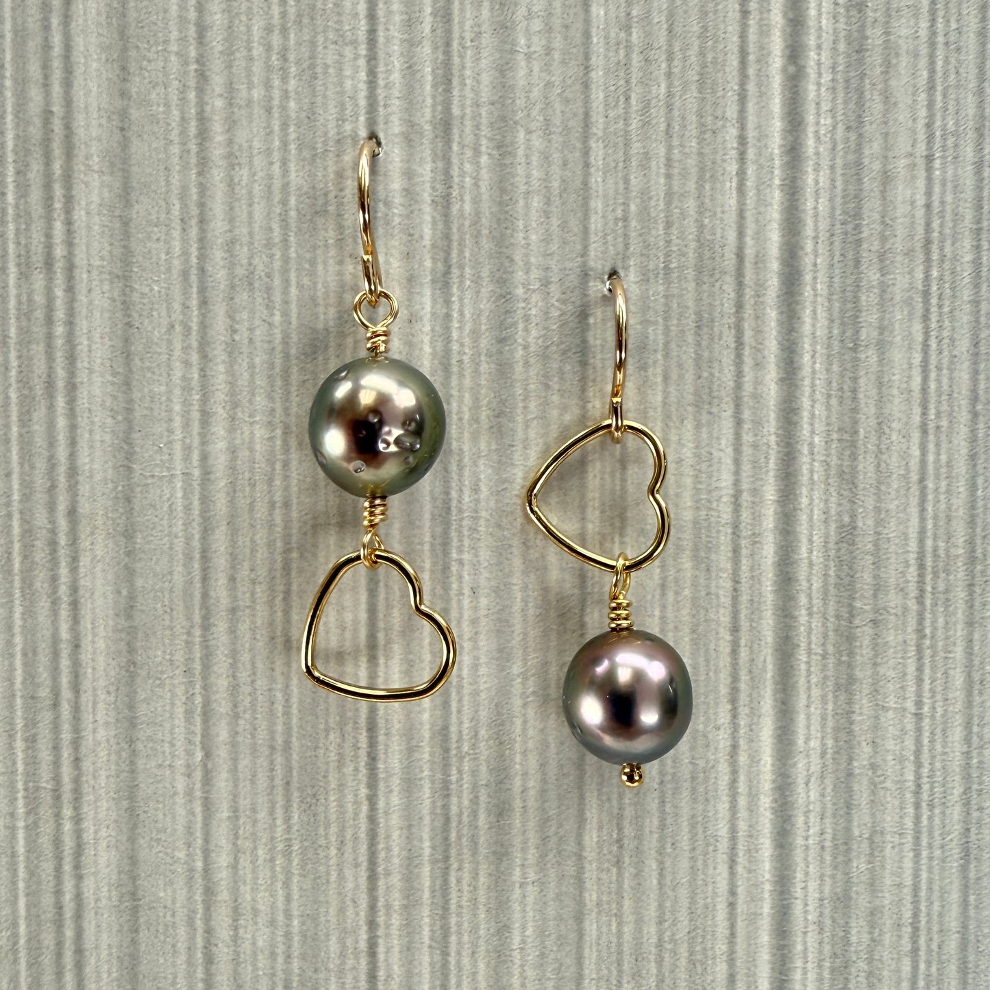 Tahitian Pearls Finished Earrings - 1 pair (J356)