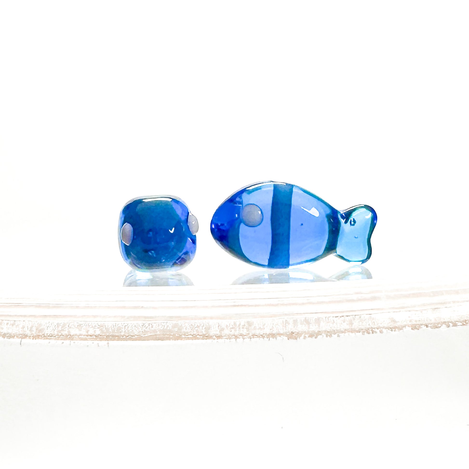 Chibi Handmade Glass Beads - Fish (2 Color Options) - 1 pc.-The Bead Gallery Honolulu