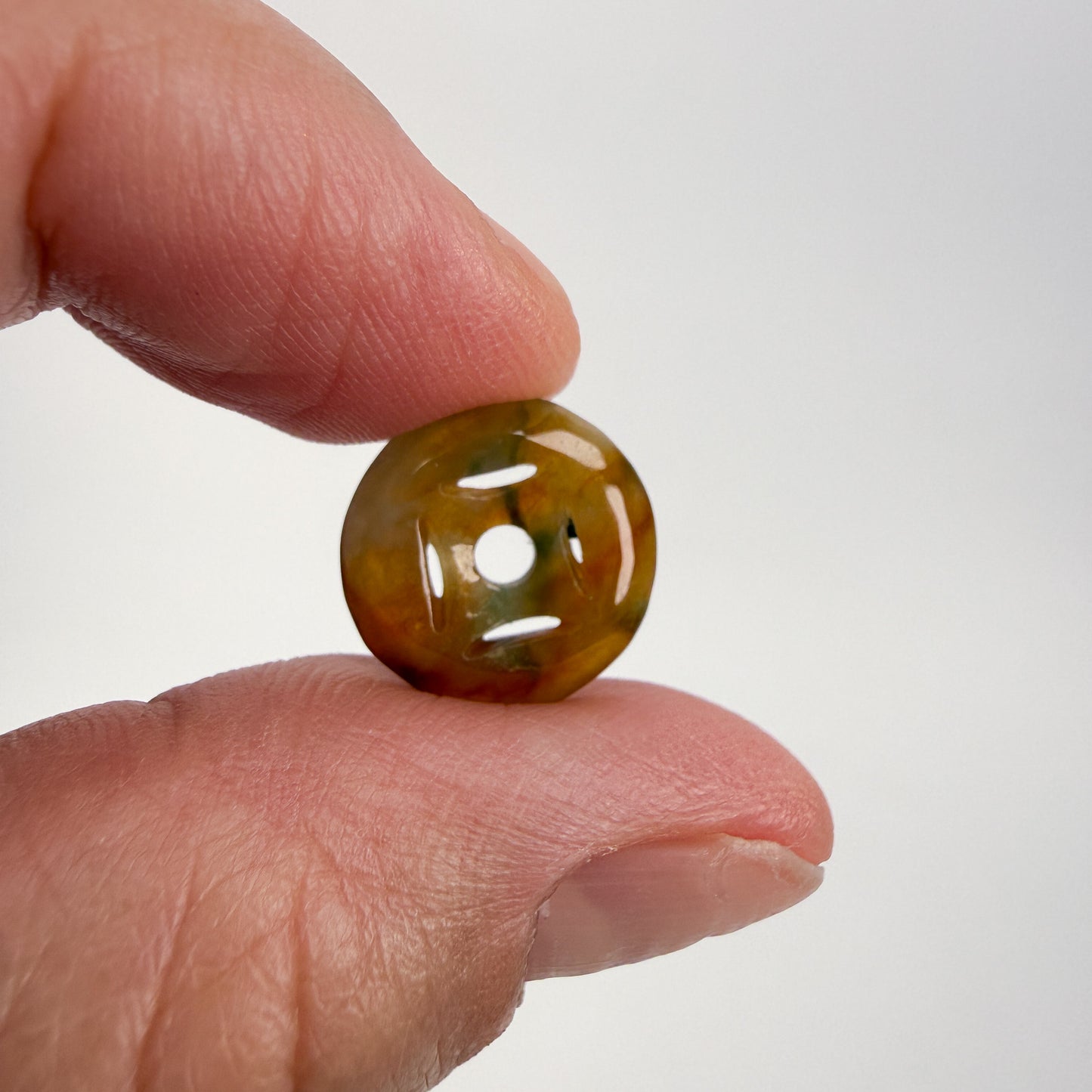 Jadeite Carved Donut Money Coin Charm (1 pc/P3459)