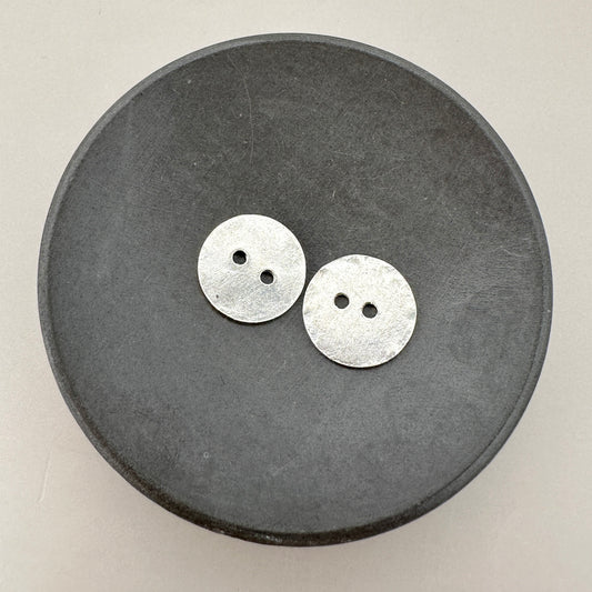 2-Hole Button 15mm Bead (Thai Silver) - 1 pc. (M1856)