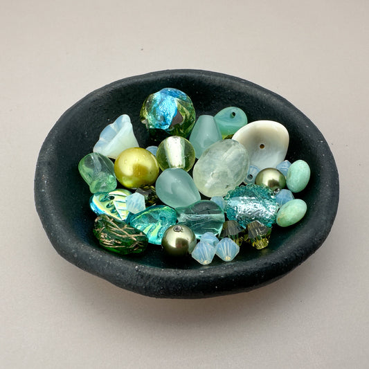 Fairy Core Vintage and Contemporary Glass Bead Mix - 33 pcs. (MIX106)