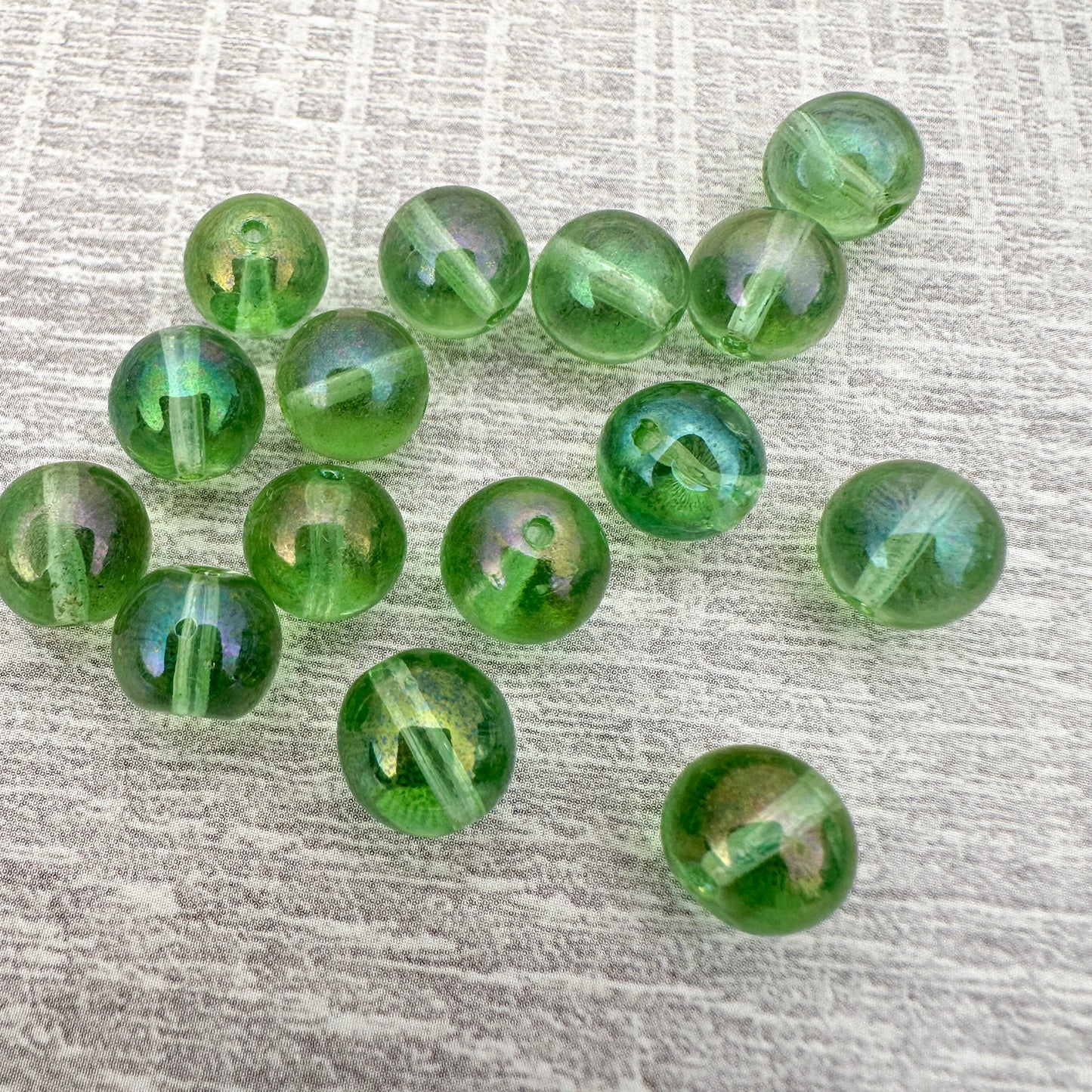 Vintage German 9mm Green Rainbow Glass Bead - 5 pcs. (Z247)