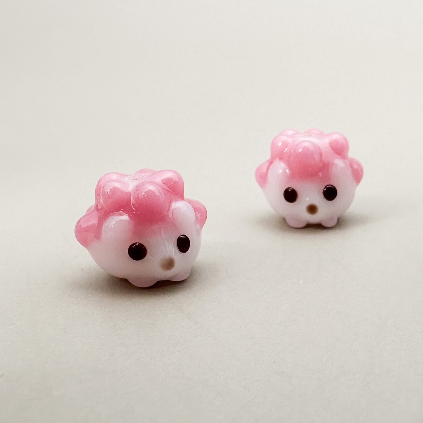Chibi Handmade Glass Beads - Hedgehog (2 Color Options)