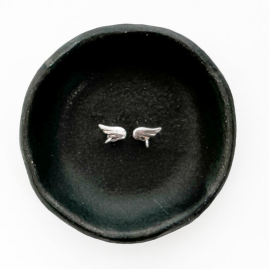 Angel Wing Post Earrings (Sterling Silver) - 1 pair (S670)