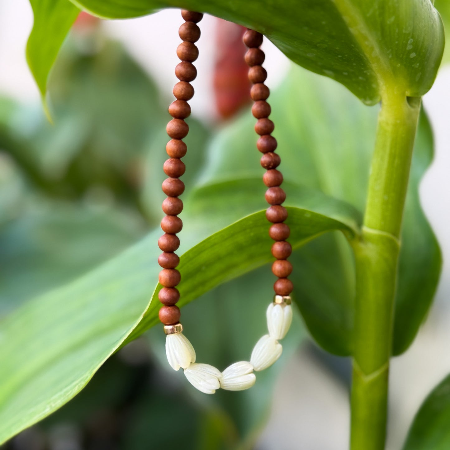 LABOR DAY SALE: Ho'onani Pikake & Sandalwood Necklace Kit - Gold | Rose Gold (5 Pua/KT640)-The Bead Gallery Honolulu