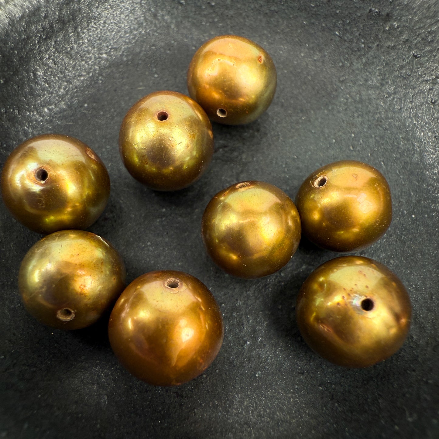 Tin Box 19: Freshwater Pearl 8mm Olive Green Bead (1 pc/P3430)-The Bead Gallery Honolulu