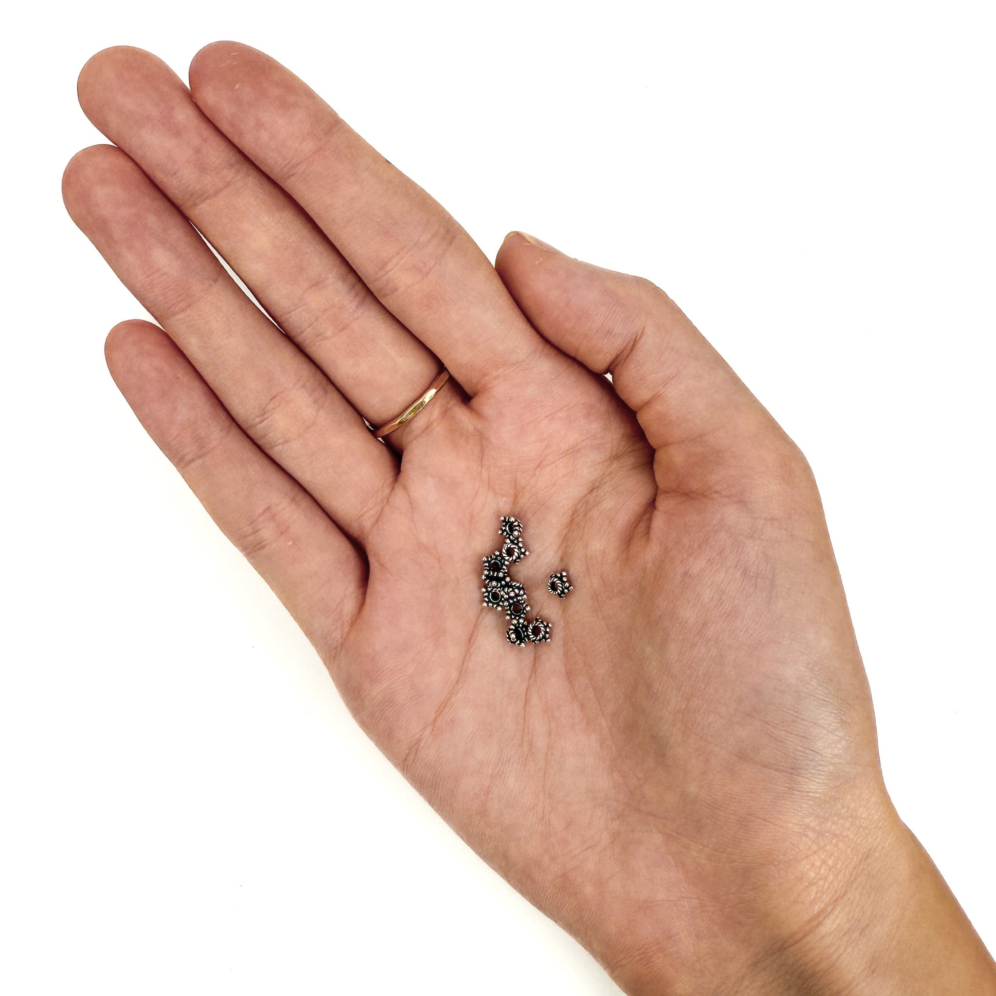 Tin Box 19: Vintage Bali Silver 4mm Starry Bead Cap (10 pc/M2038)-The Bead Gallery Honolulu