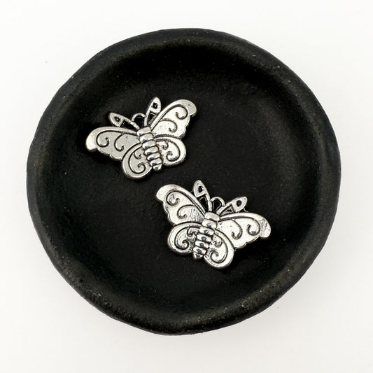 Butterfly 23mm Antique Plated Silver Charm (1 pc/M2089)-The Bead Gallery Honolulu
