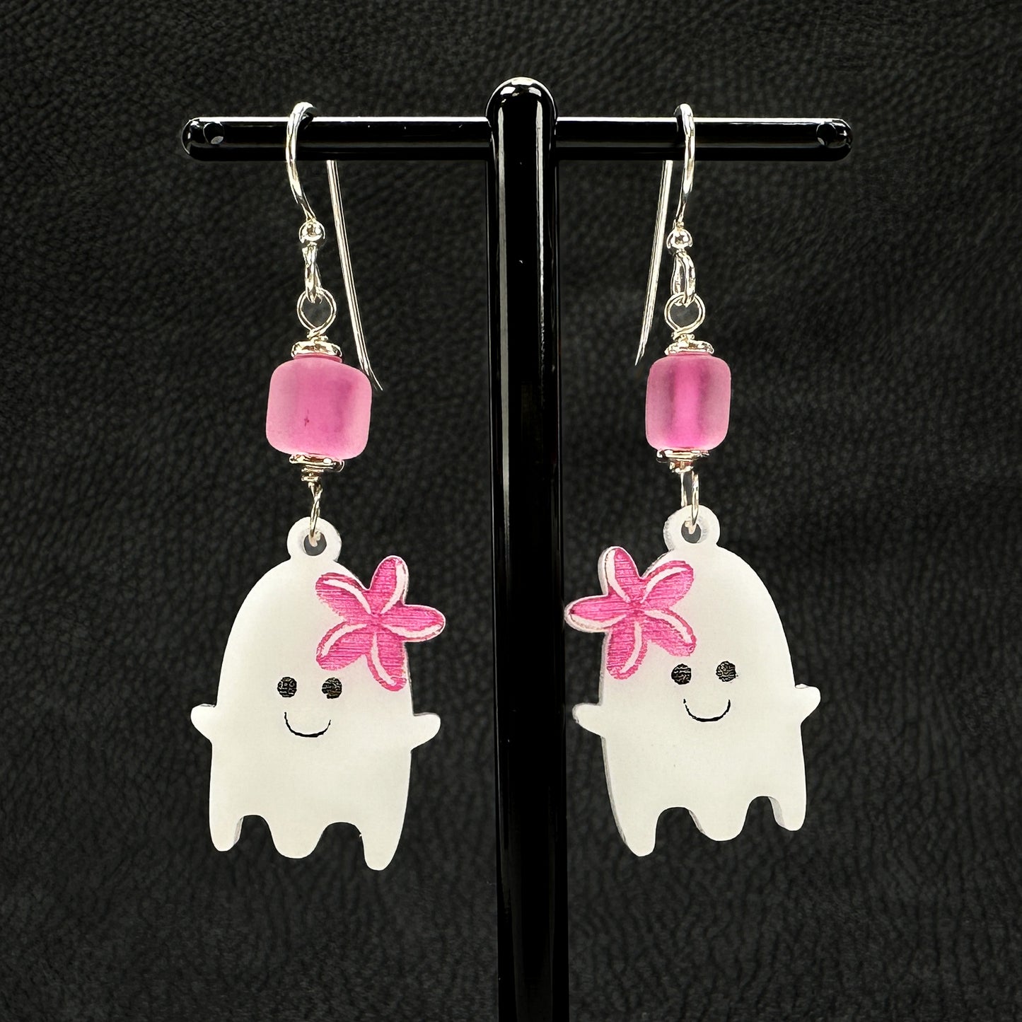 Boo-tiful Ghost or Bat Acrylic Jewelry - 1 pair (J282)