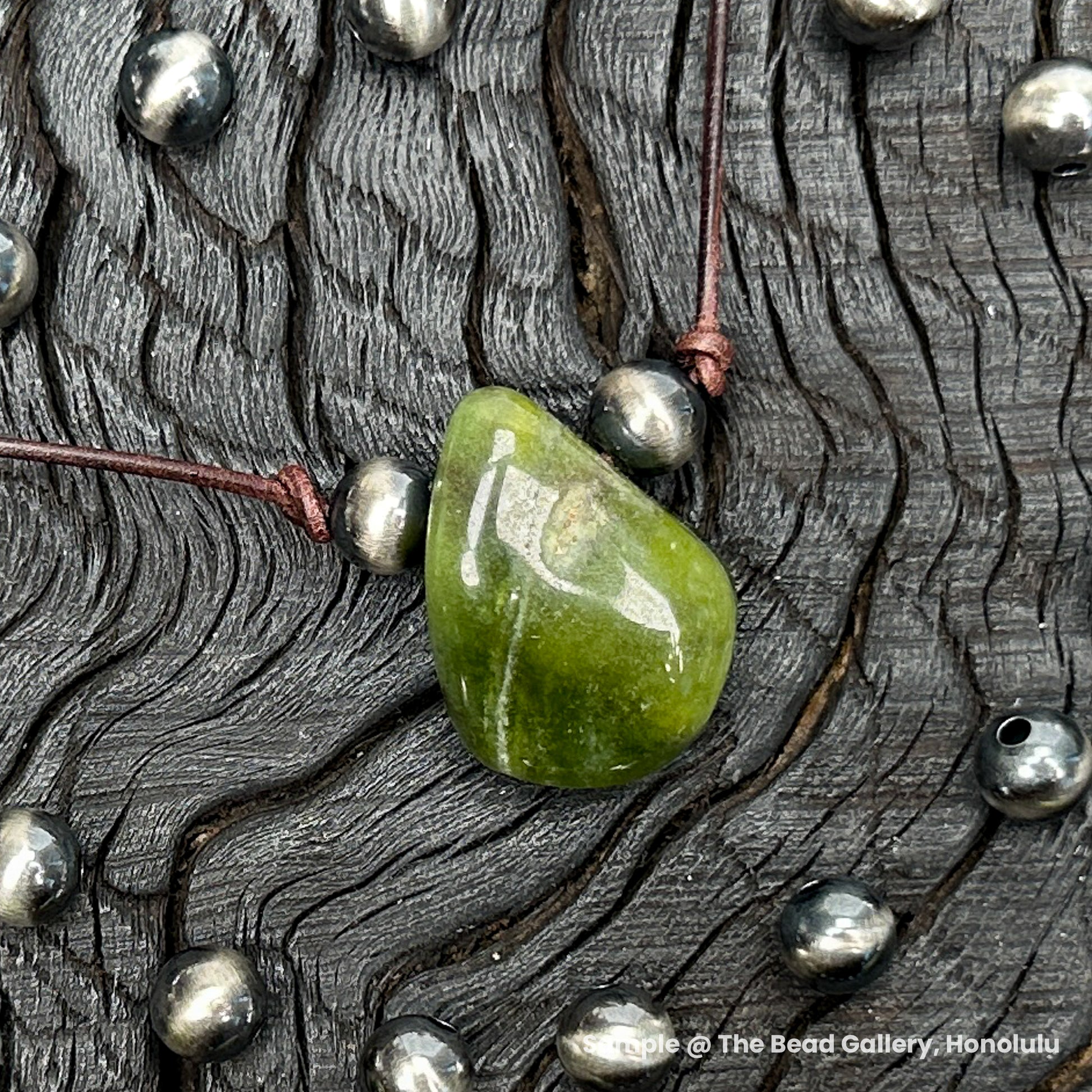 Vesuvianite (Idocrase) Tumbled Pocket Stone (1 pc/TU126)-The Bead Gallery Honolulu