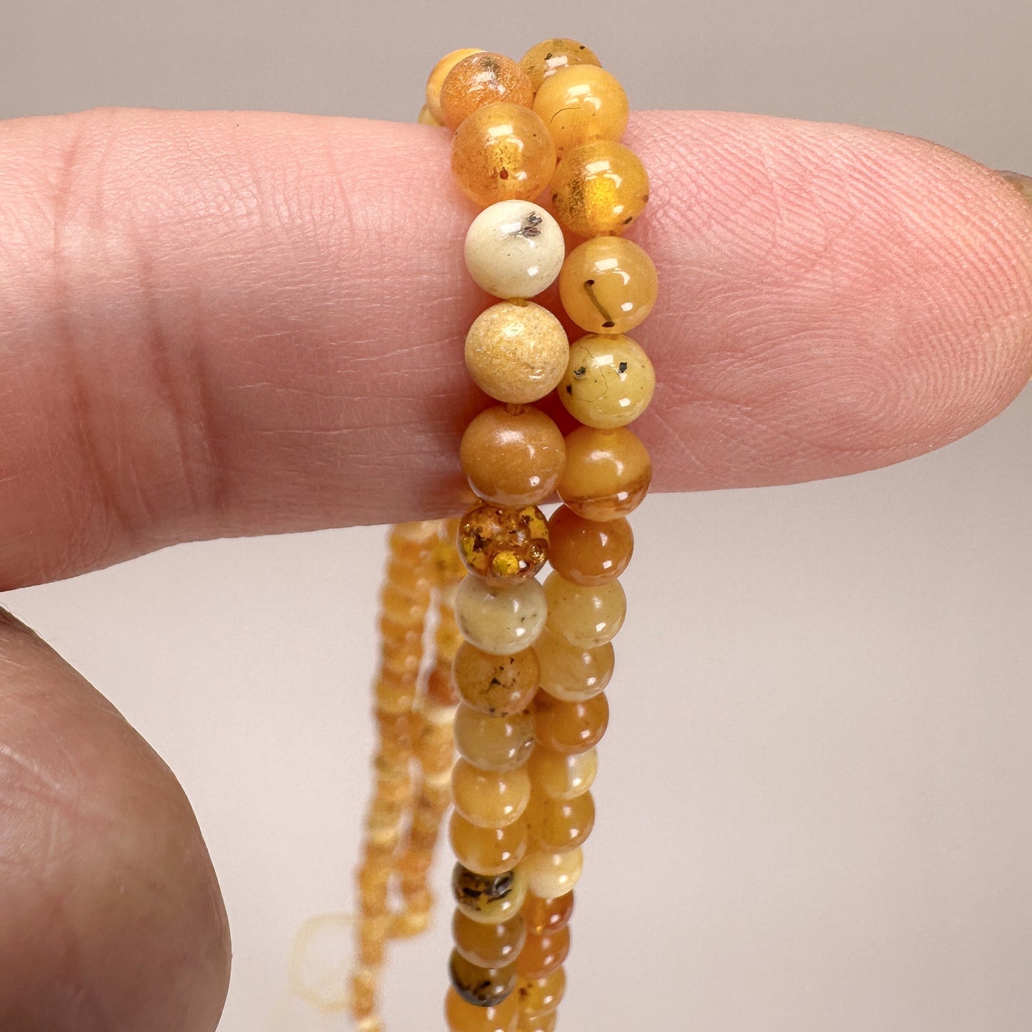 Amber 4mm Smooth Round Bead - (2 Lengths) (GEM2241)