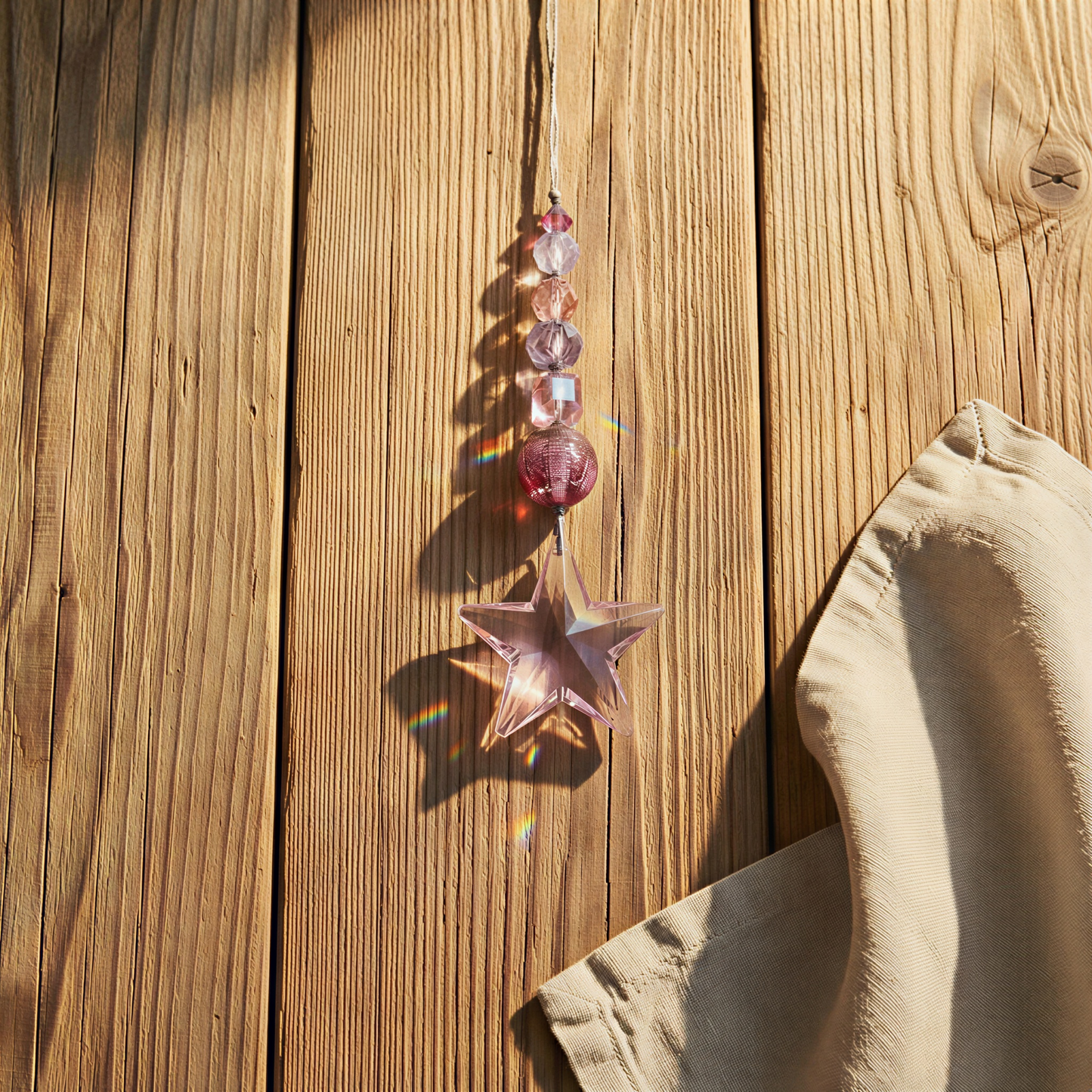 Crystal Light Catcher Kit - Pink Star – AI Studio Image (AI)