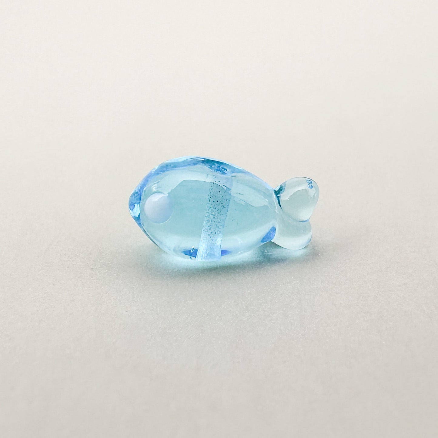 Chibi Handmade Glass Beads - Fish (2 Colors) (LB178)