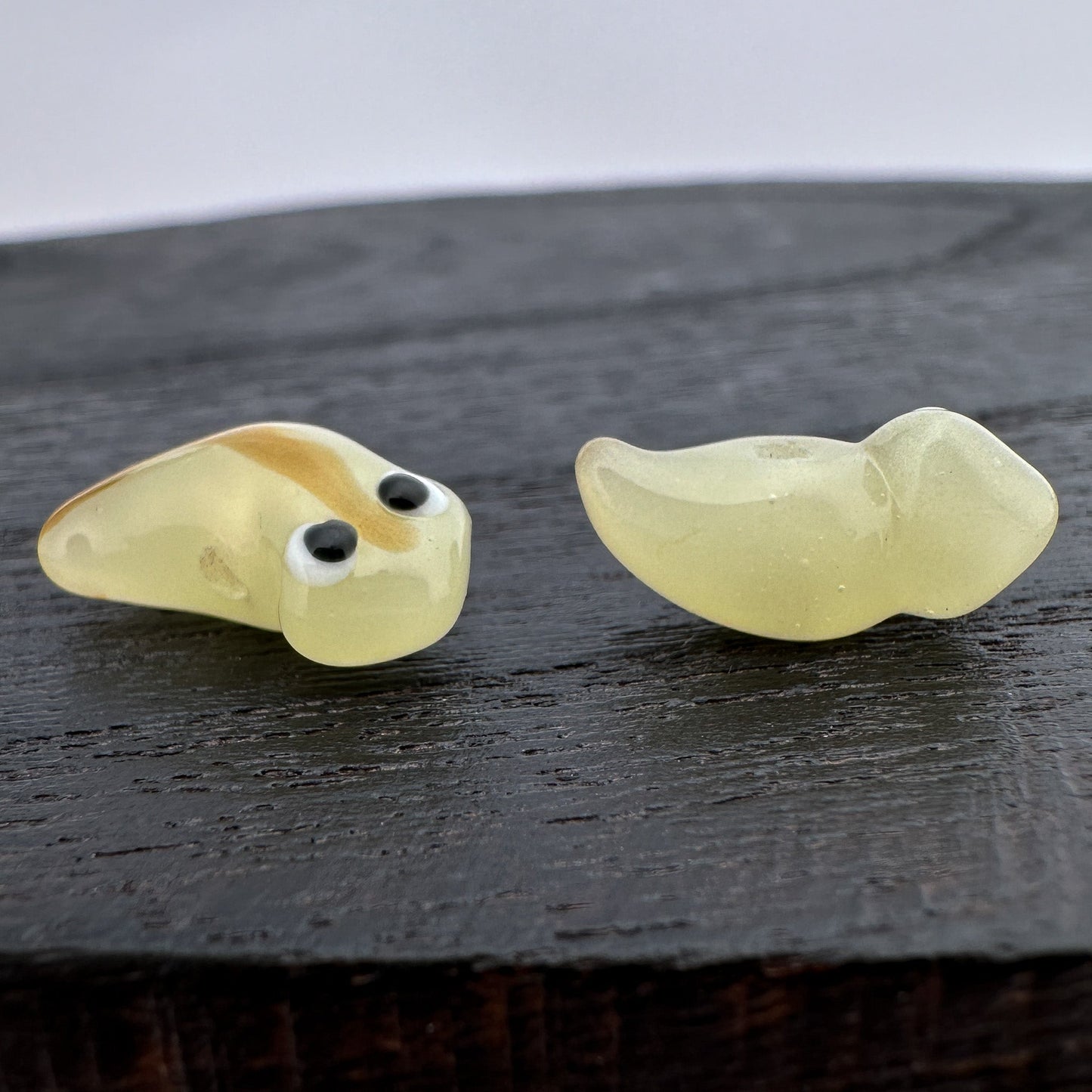 Chibi Handmade Glass Beads - Planaria (LB293)