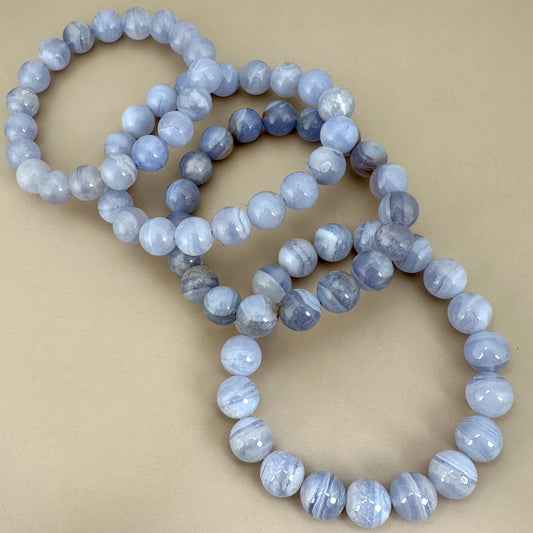 (J214) Blue Lace Agate 11mm Smooth Round Bead Stretchy Bracelet - 1 pc.