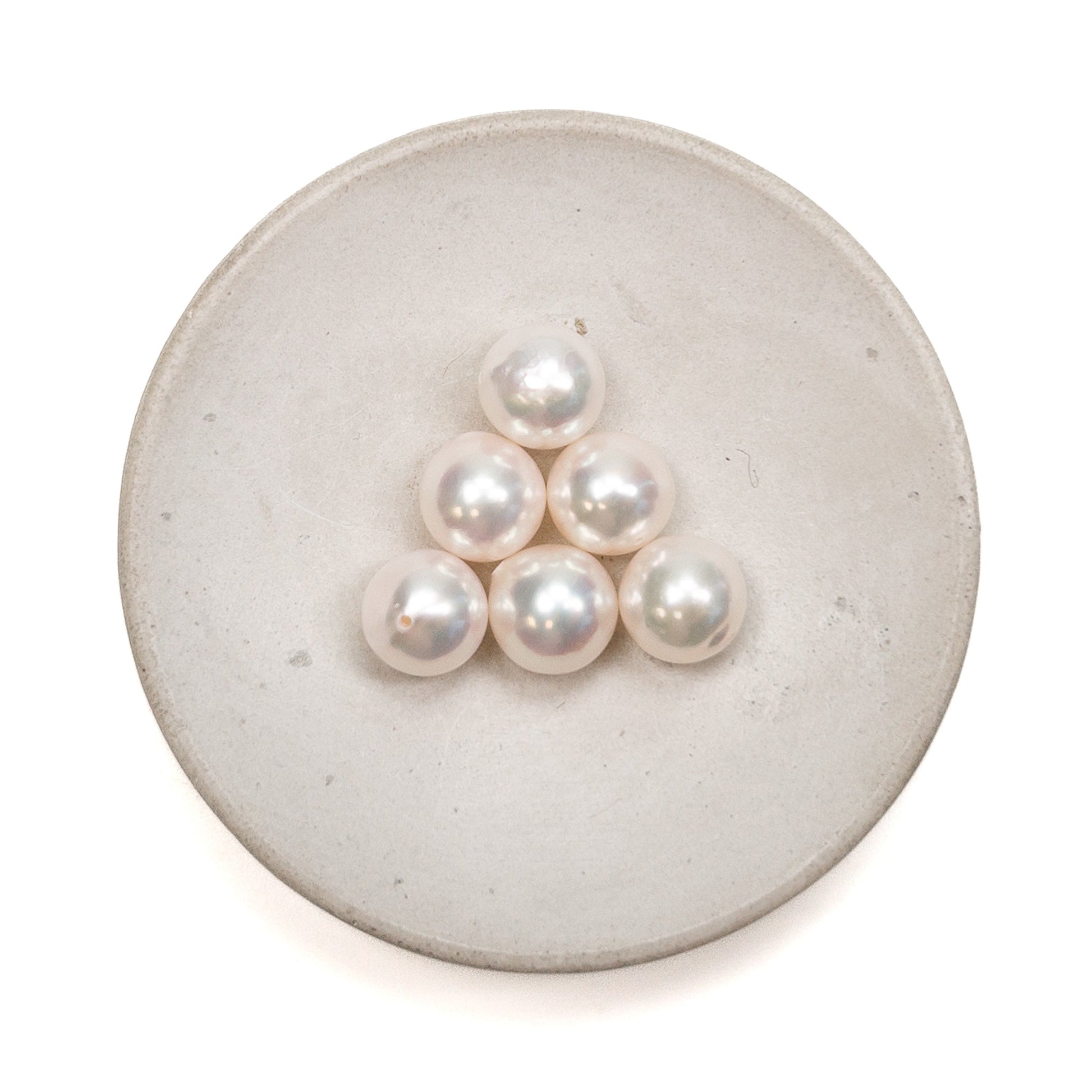 Japan Akoya 9.5-10mm Saltwater Pearl - 1 pc.