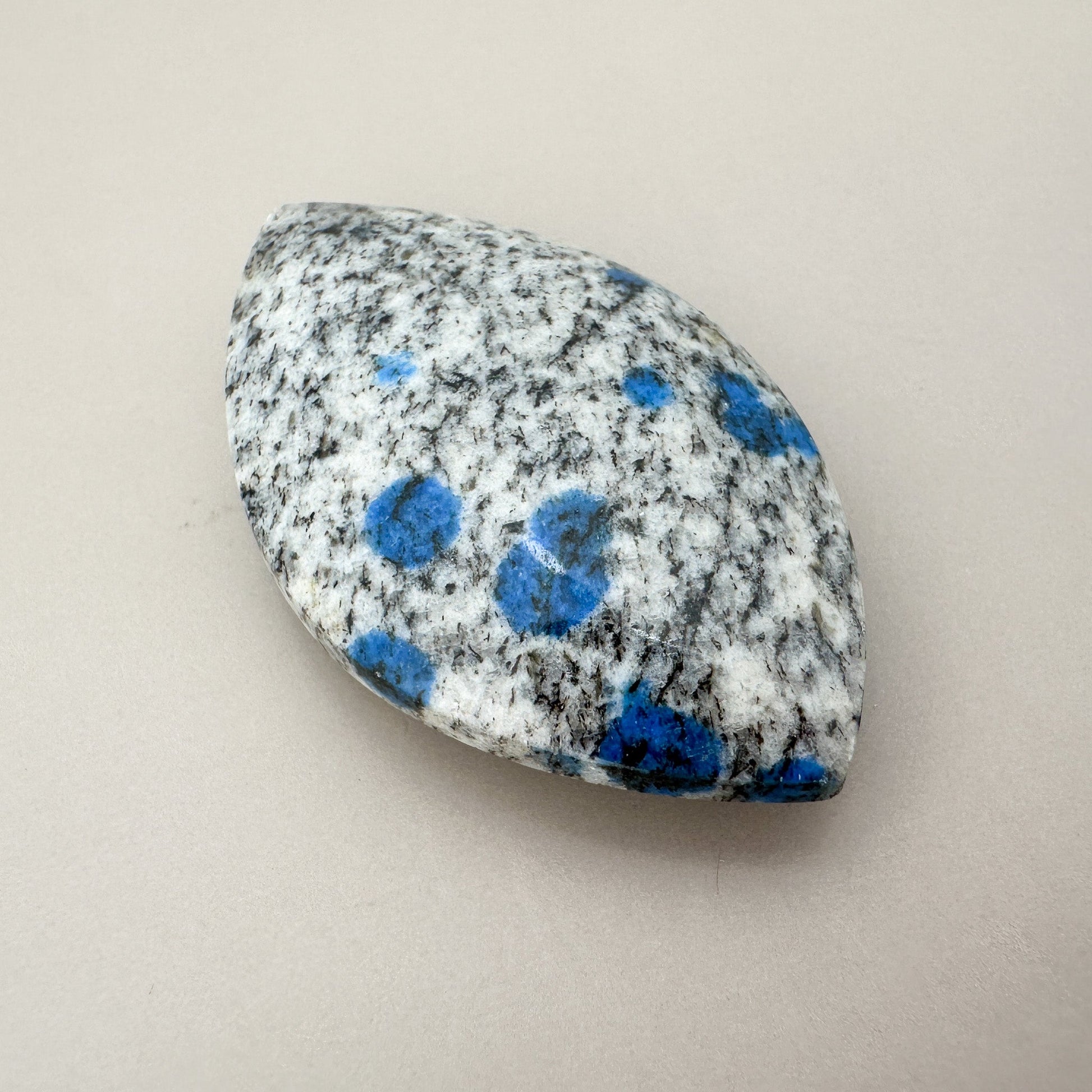 k2 granite; large; smooth; leaf; tip-drilled; focal; pendant-The Bead Gallery Honolulu