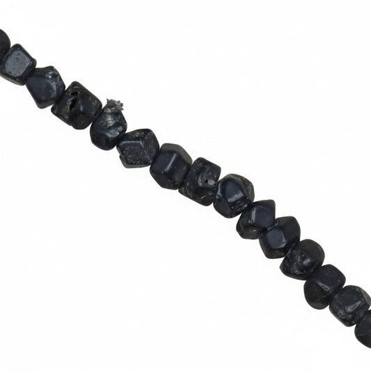 AI Enhanced – Remove background and add pure white infinity