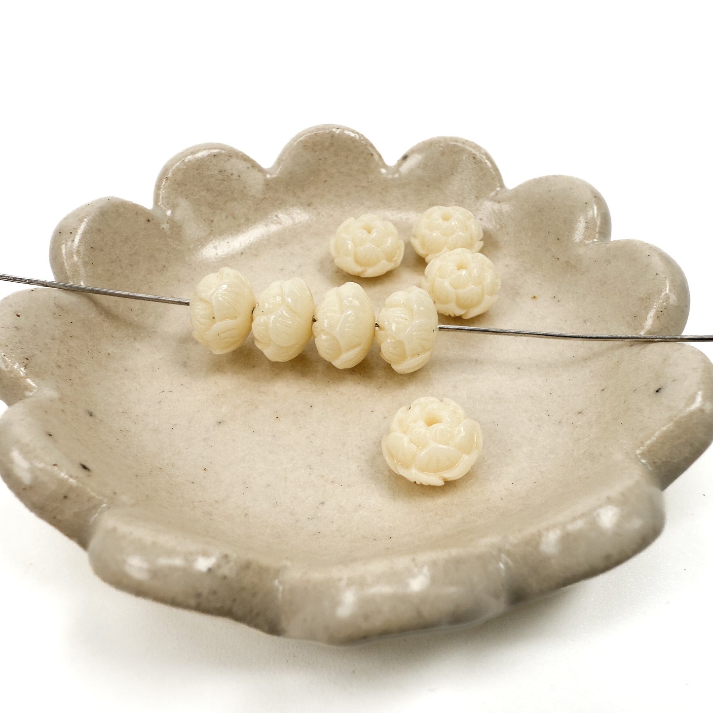 Lotus Flower 8x5mm Resin Rondelle Bead (8 pc/P3343)-The Bead Gallery Honolulu