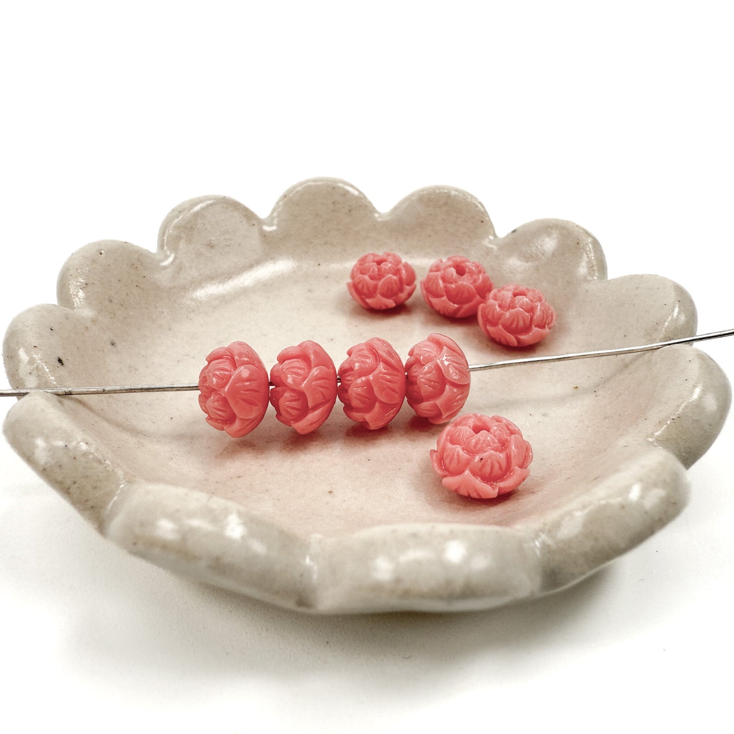 Lotus Flower 8x5mm Resin Rondelle Bead (8 pc/P3343)-The Bead Gallery Honolulu