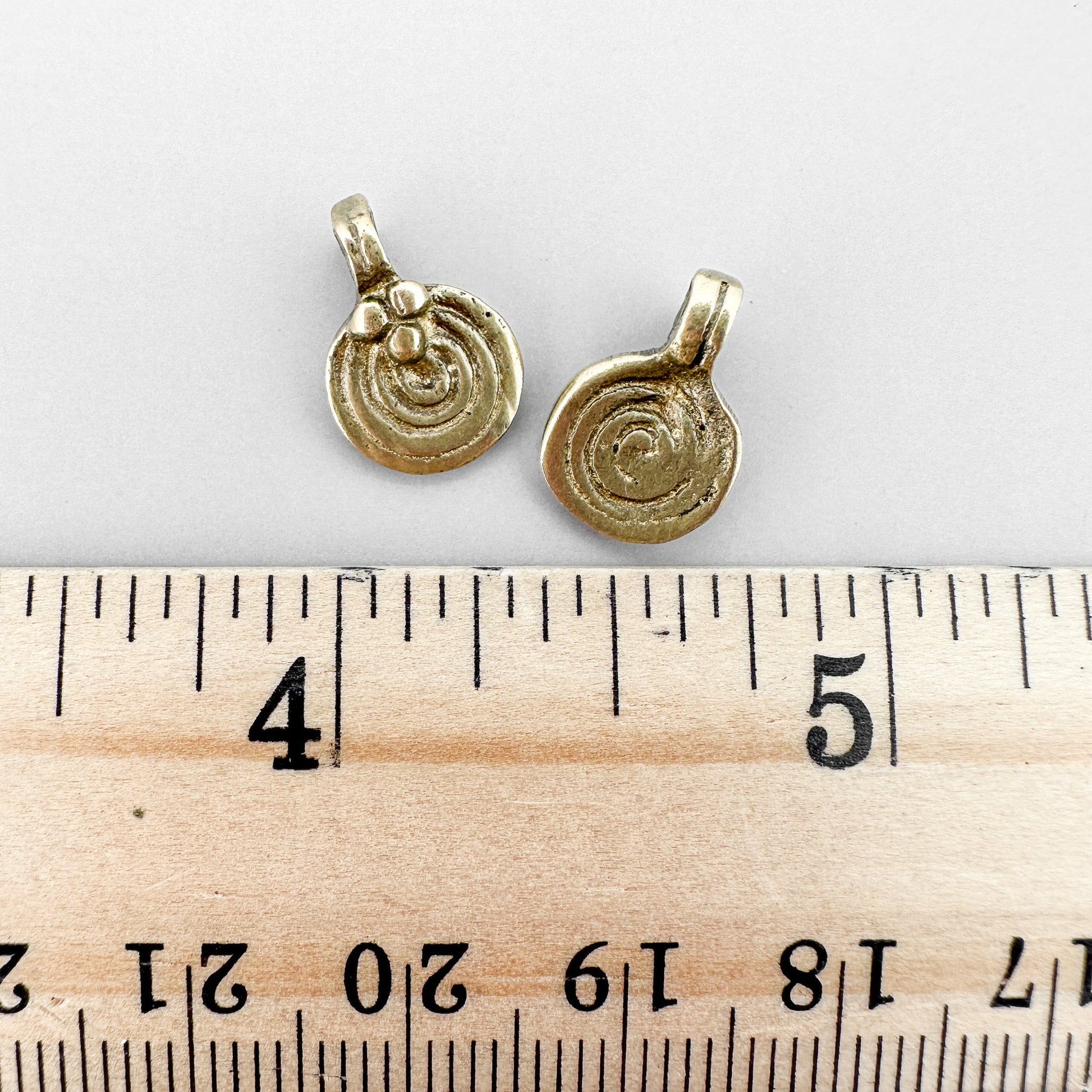 Medium 9mm Rustic Brass Spiral Pendant - 2 pcs. (M1860)-The Bead Gallery Honolulu