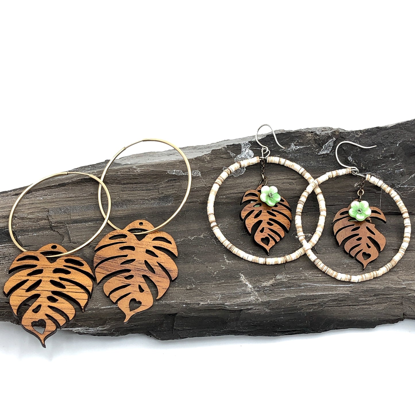 Monstera Leaf Koa Charm - 1 pc.