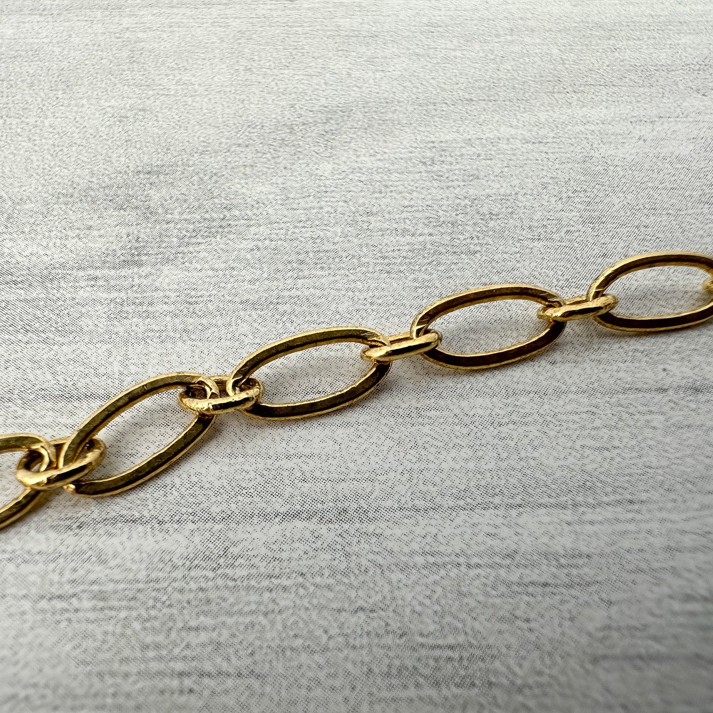 Oval Link Large Antique Gold Plated Brass Chain - 6 inches (CB134)-The Bead Gallery Honolulu