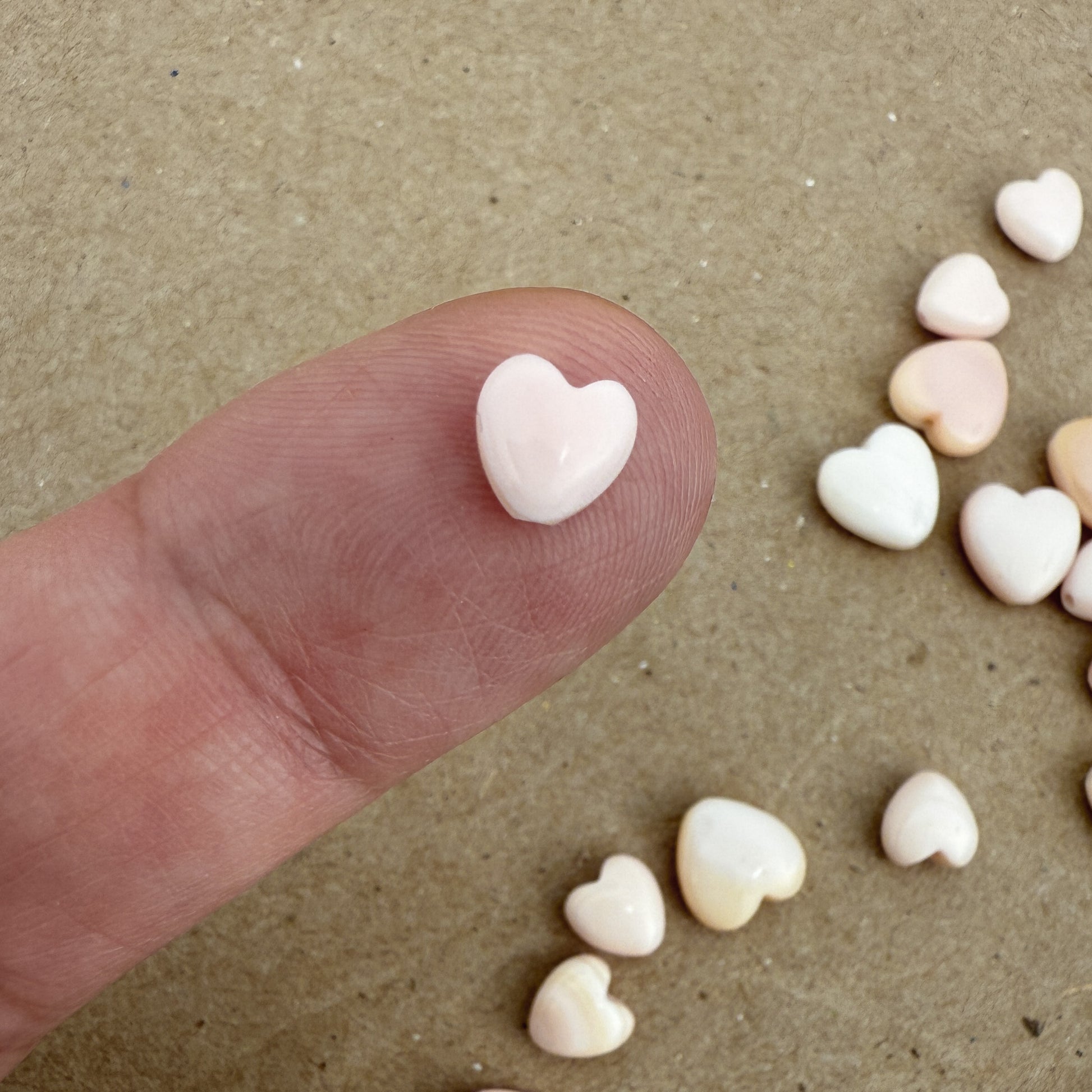 Pink Conch Shell 6mm Heart Bead - 1 pc. (P3289)-The Bead Gallery Honolulu
