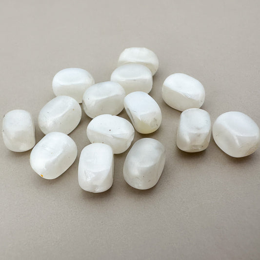 Vintage German 6x8mm Pearl White Rectangular Glass Bead - 1 pc. (Z337)-The Bead Gallery Honolulu