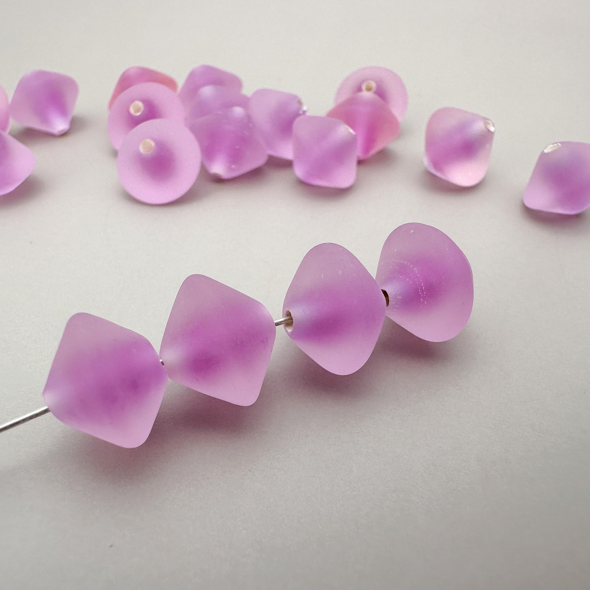 Vintage Handmade Czech 9x11mm Matte Fuchsia Bicone Glass Bead - 1 pc. (Z423)-The Bead Gallery Honolulu