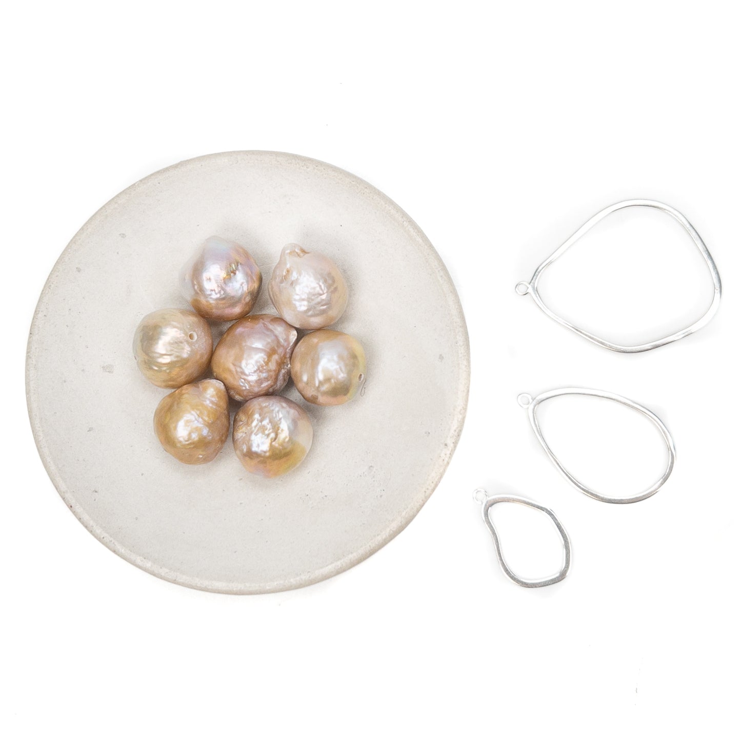 Skipping Stones Pearl Pendant Kit (6 Options Available)