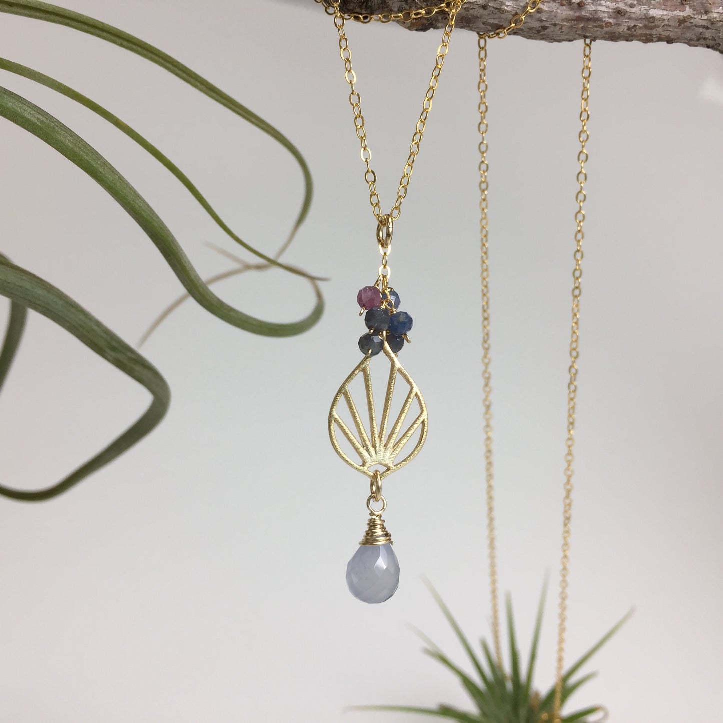Small Deco Palm Drop (3 Colors Available) - 1 pc.